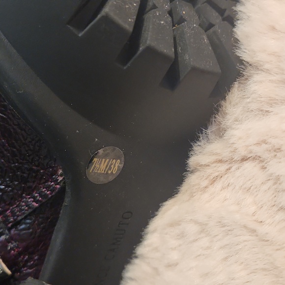 Vince Camuto Boots - Picture 5 of 6